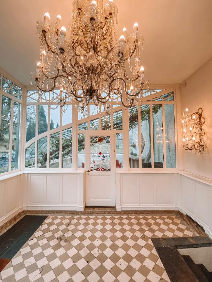 Couette-café Château Charles *